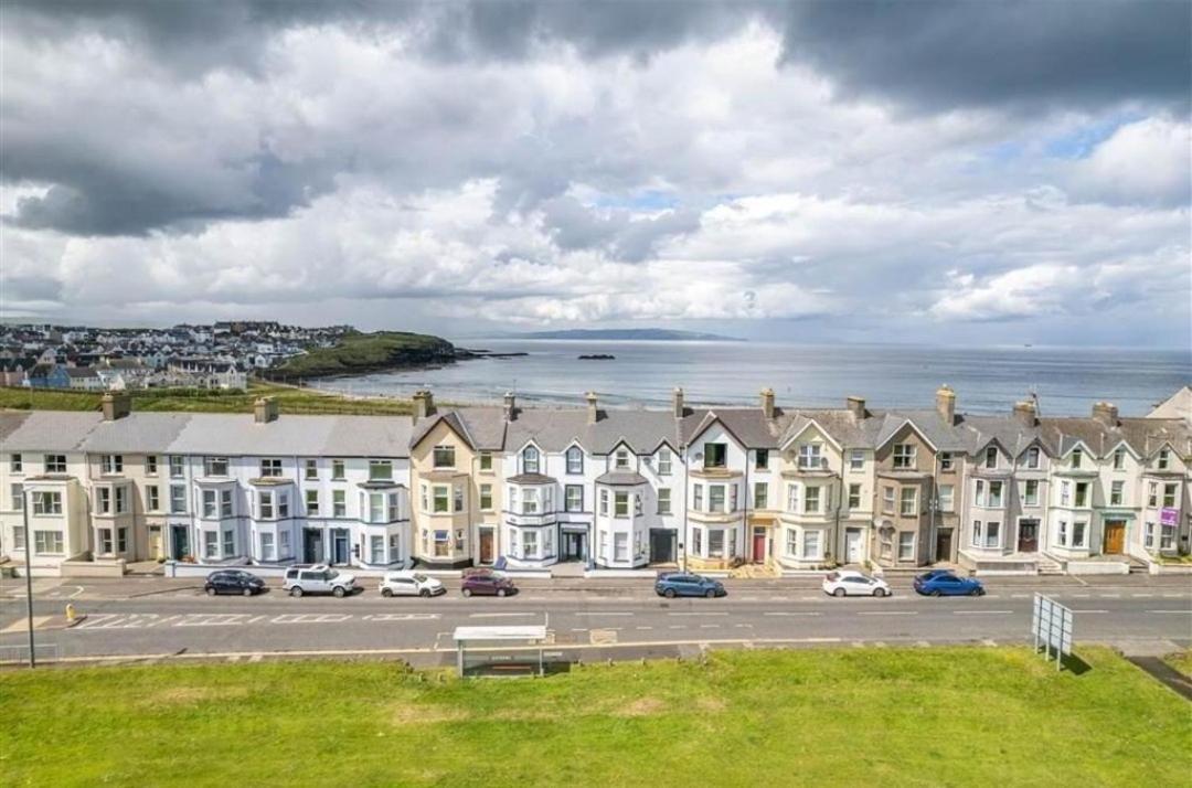 Appartamento 5 Dunluce Park - Portrush By The Sea Esterno foto