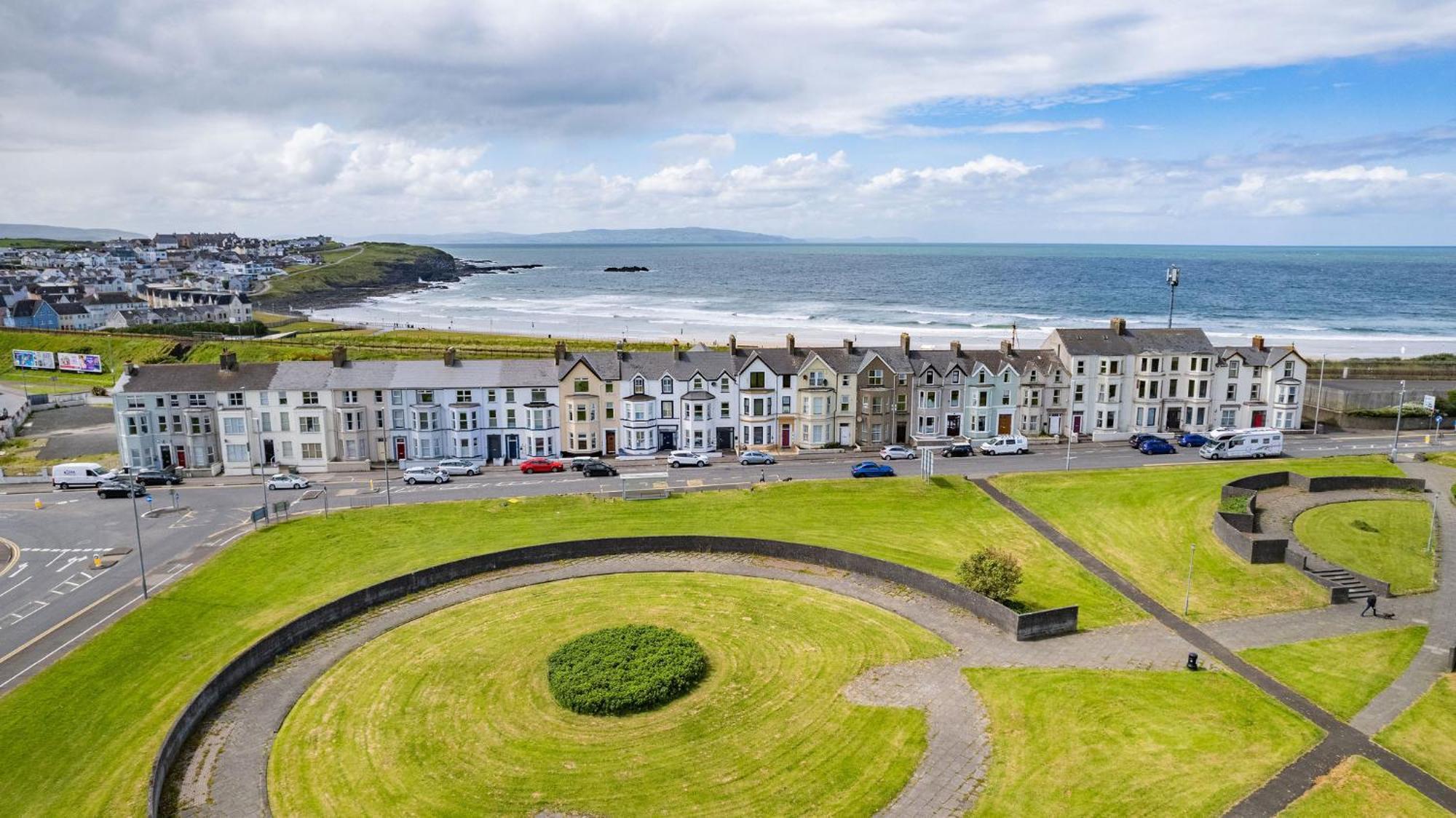 Appartamento 5 Dunluce Park - Portrush By The Sea Esterno foto