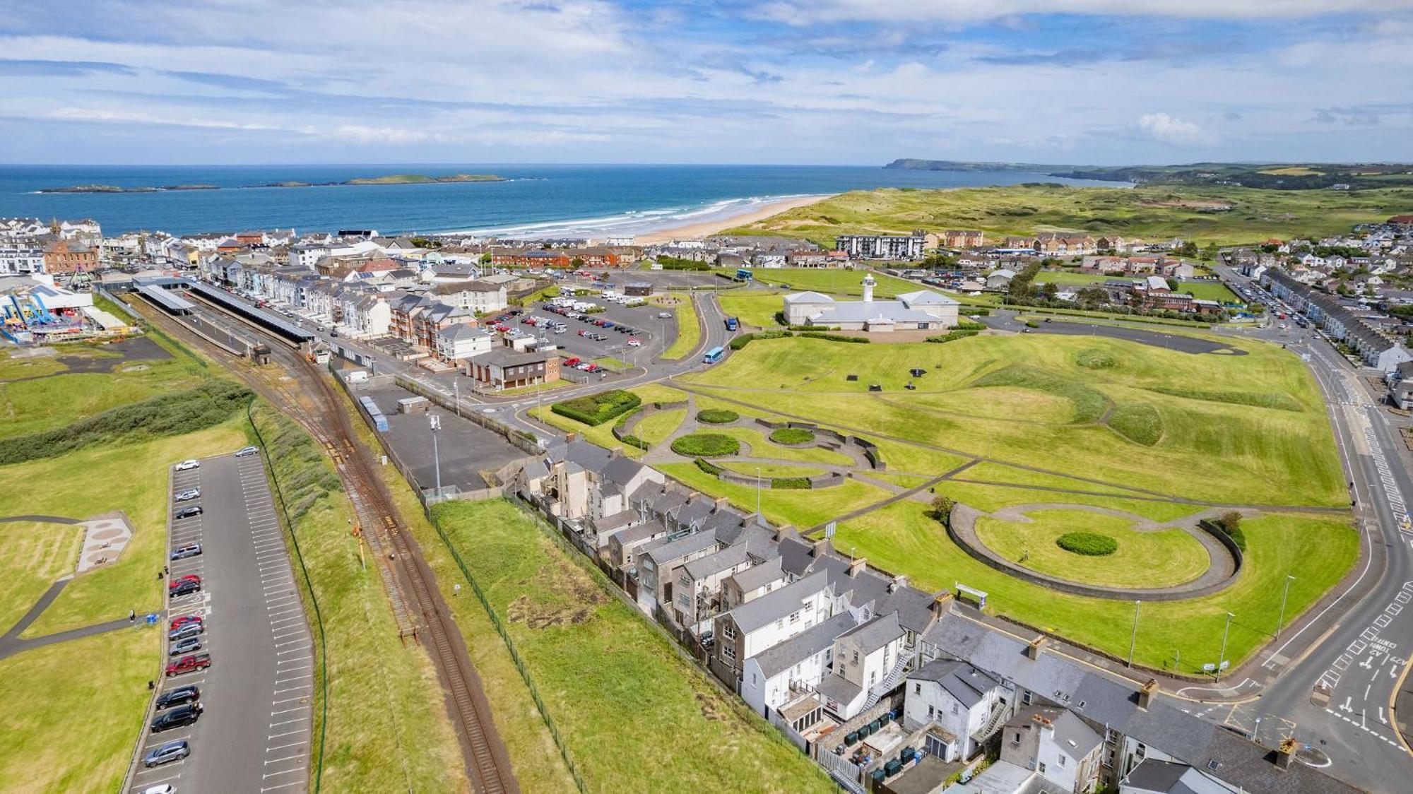 Appartamento 5 Dunluce Park - Portrush By The Sea Esterno foto
